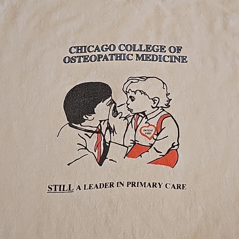 Vintage Chicago College of Osteopathic Medicine T-shirt - Picture 2 of 9